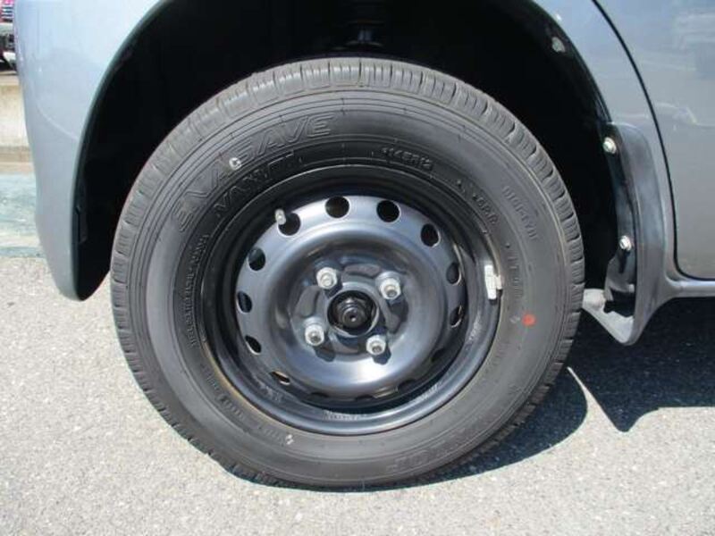MINICAB VAN