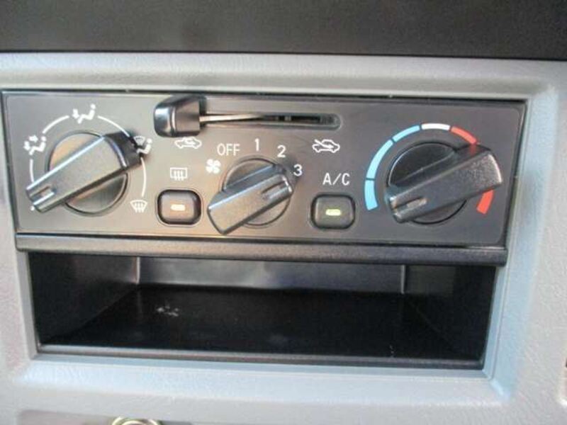 MINICAB VAN
