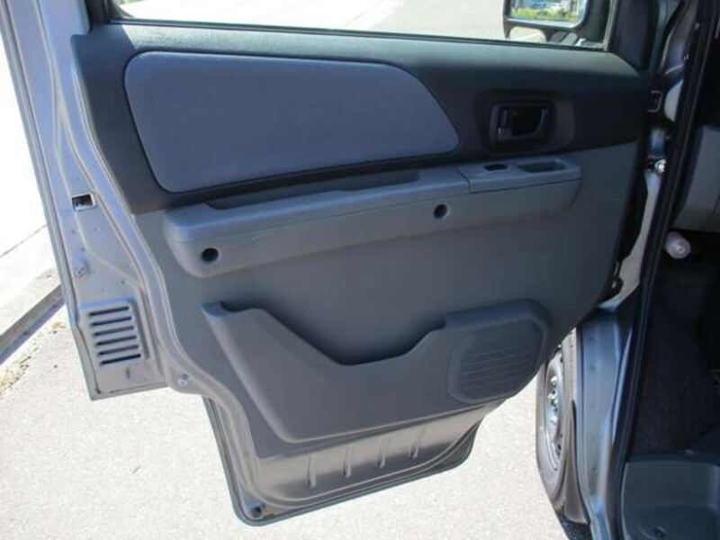 MINICAB VAN