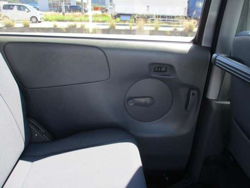 MINICAB VAN