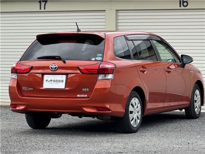 COROLLA FIELDER