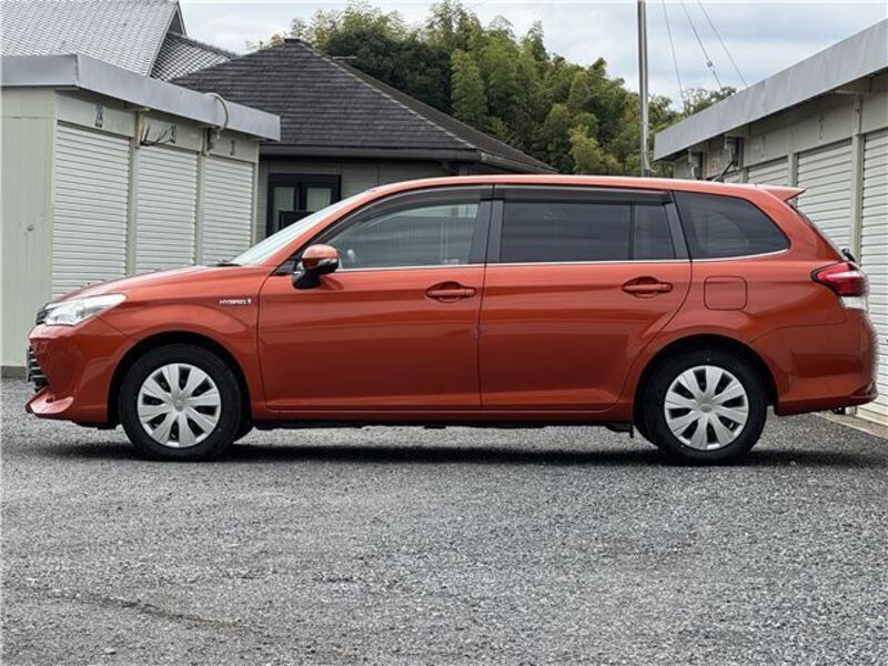 COROLLA FIELDER