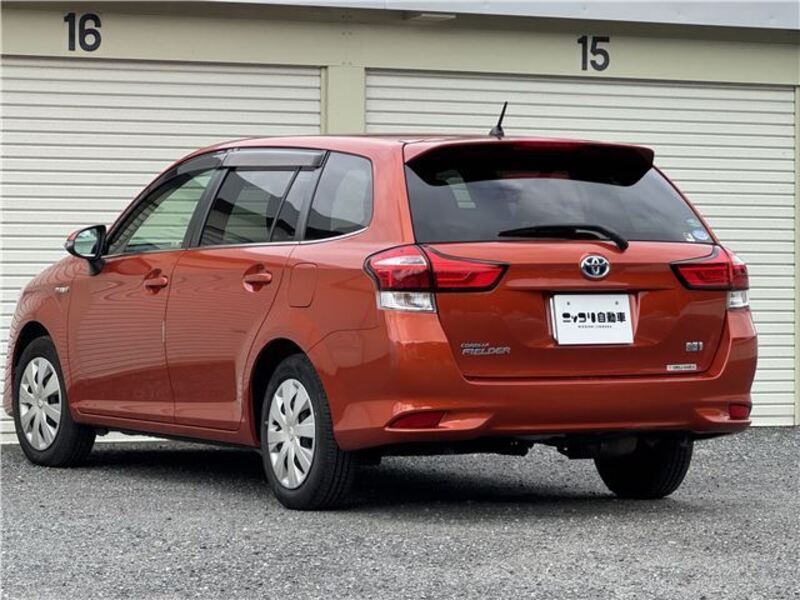 COROLLA FIELDER
