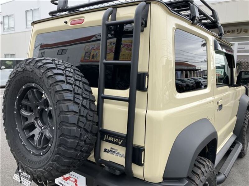 JIMNY SIERRA
