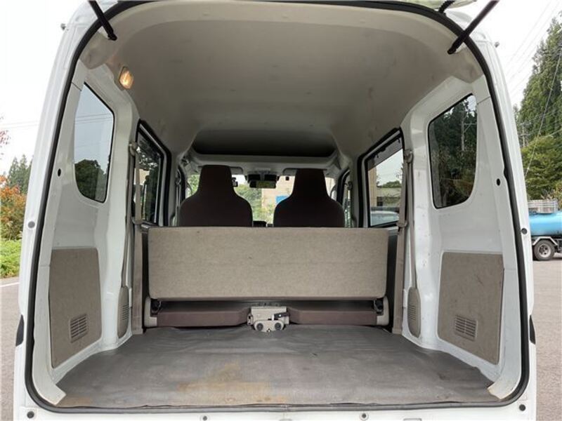 CLIPPER VAN
