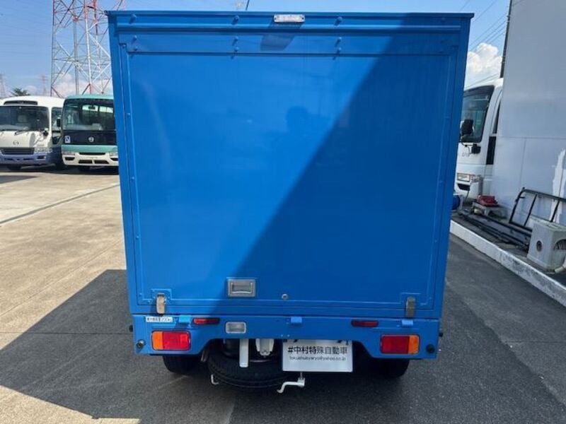 CARRY TRUCK