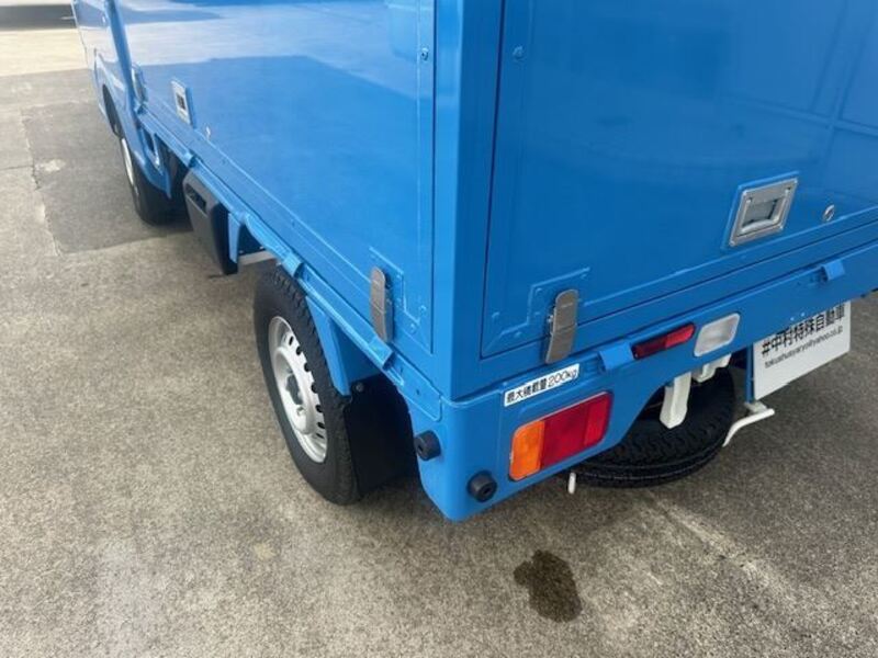 CARRY TRUCK