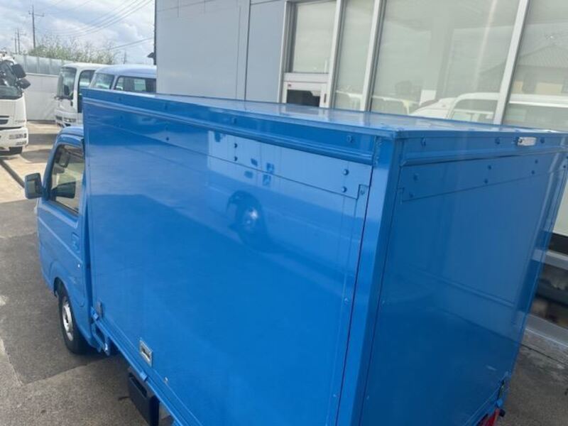 CARRY TRUCK