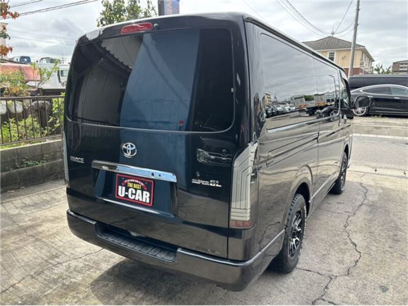 HIACE VAN