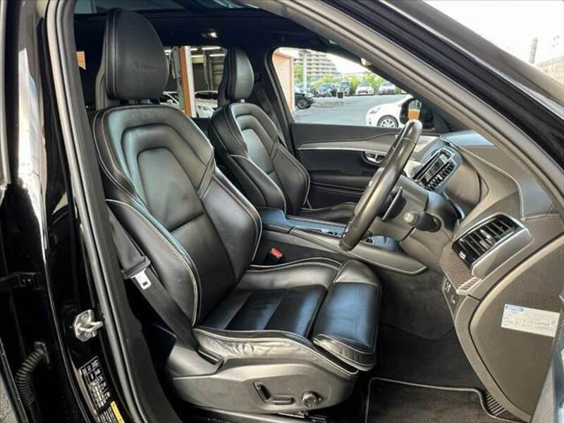 XC90