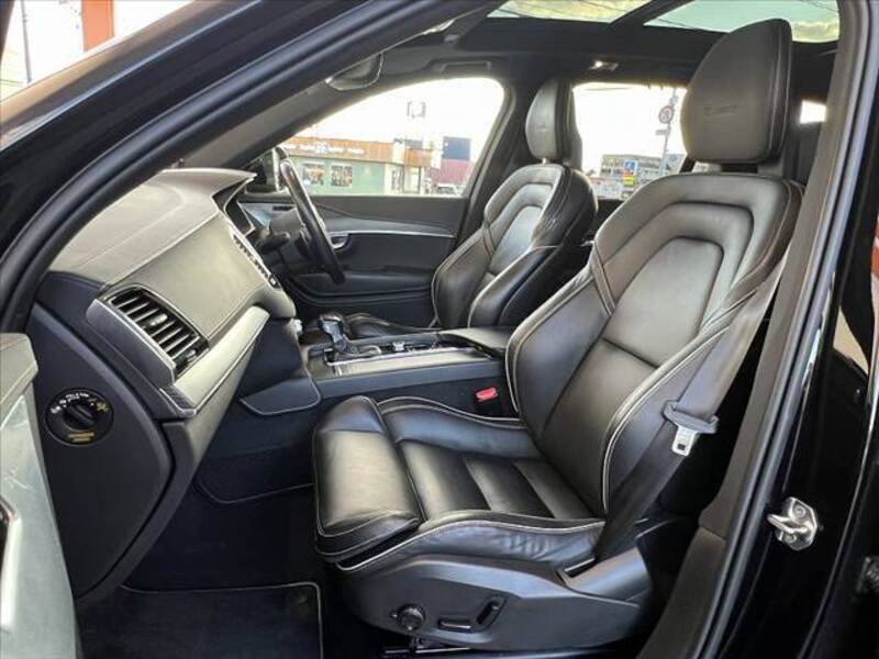 XC90
