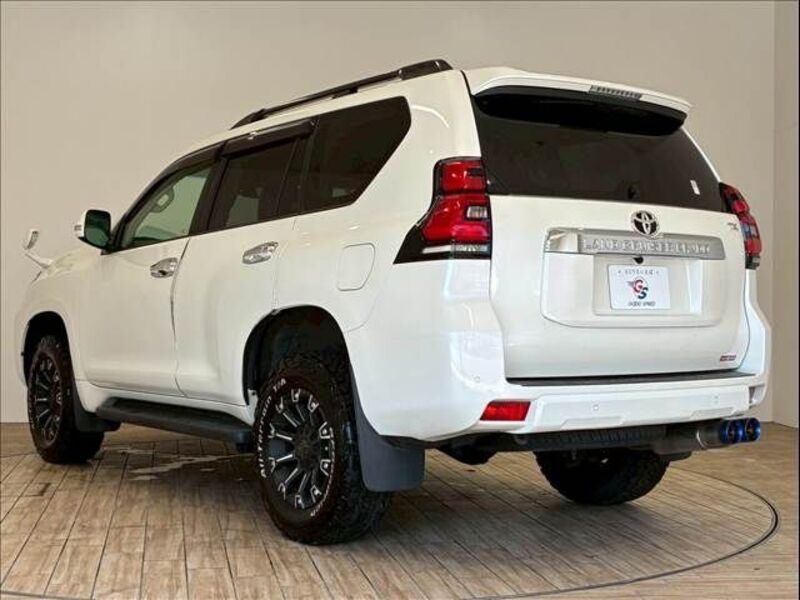 LAND CRUISER PRADO