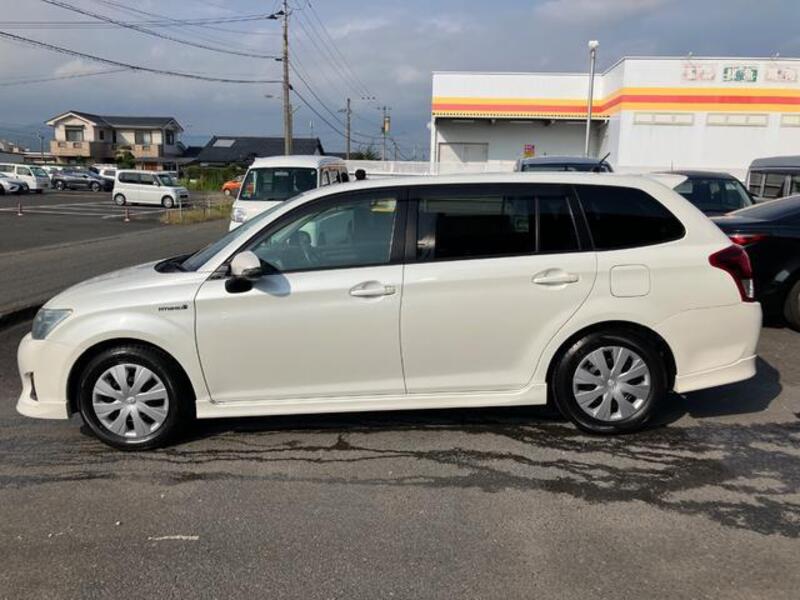 COROLLA FIELDER
