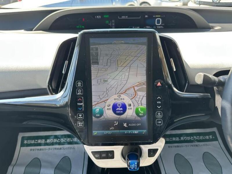 PRIUS PHV