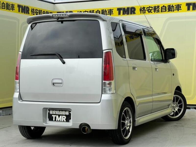 WAGON R