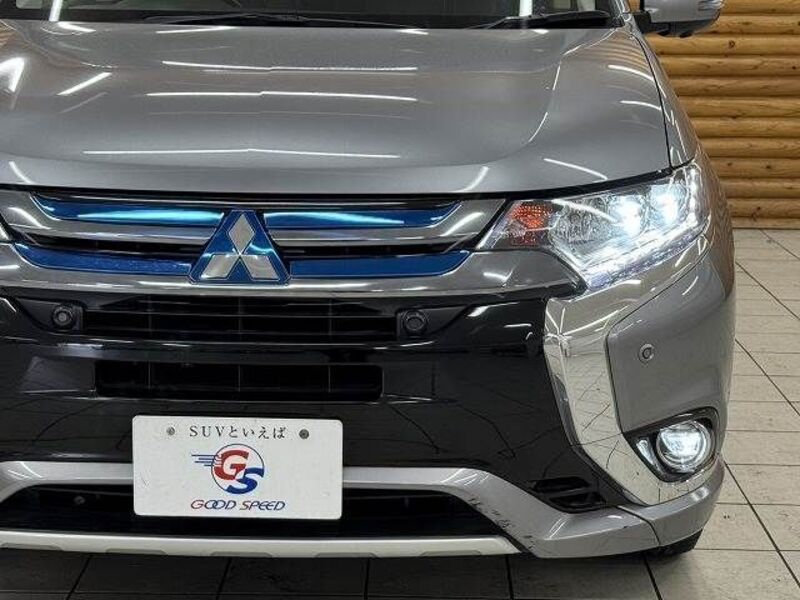 OUTLANDER PHEV