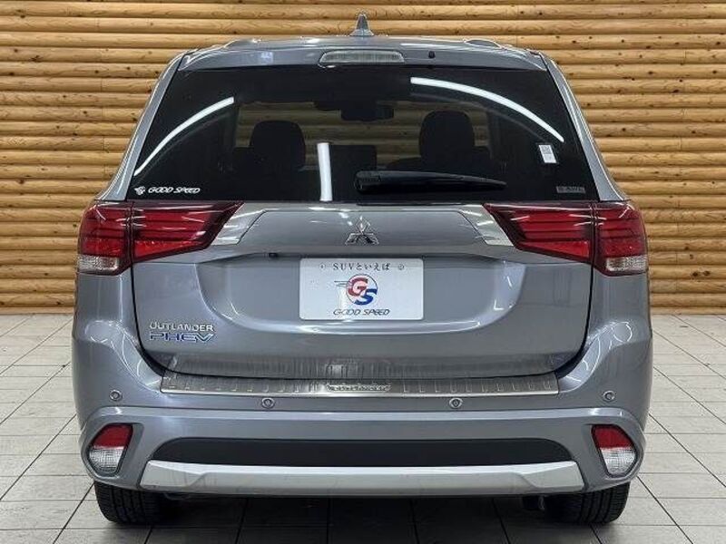 OUTLANDER PHEV