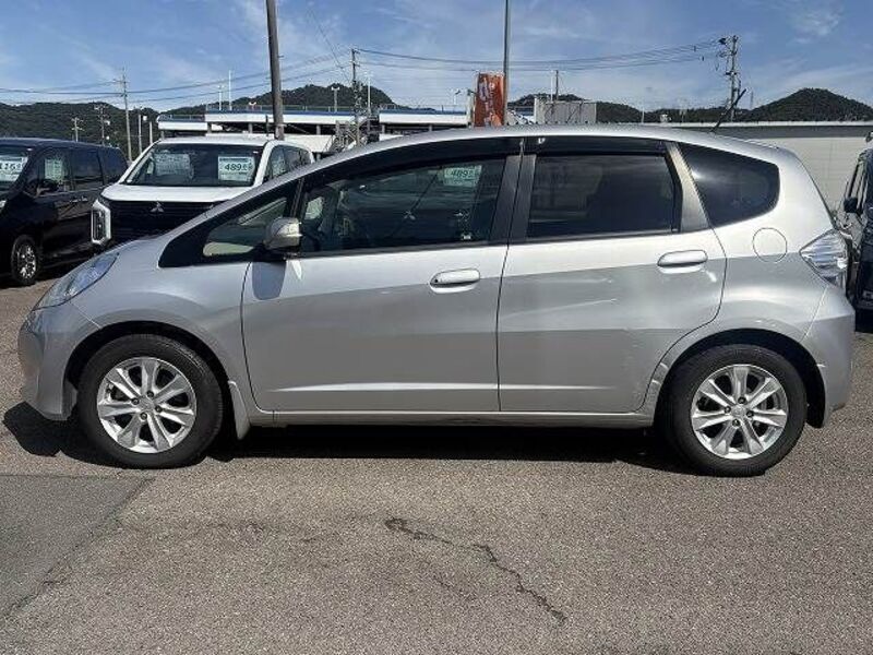 FIT HYBRID