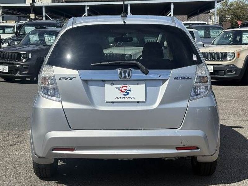 FIT HYBRID