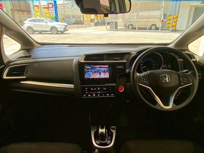 FIT HYBRID