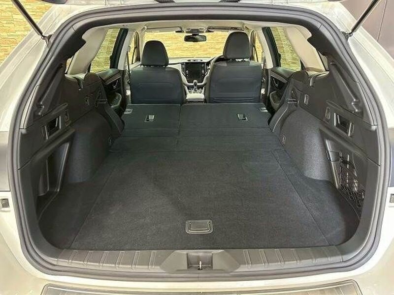 LEGACY OUTBACK