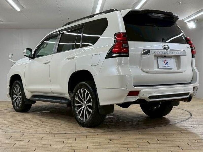 LAND CRUISER PRADO