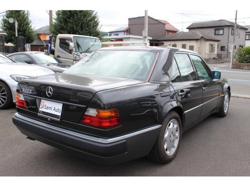 E-CLASS