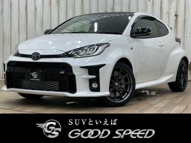 GR YARIS-0