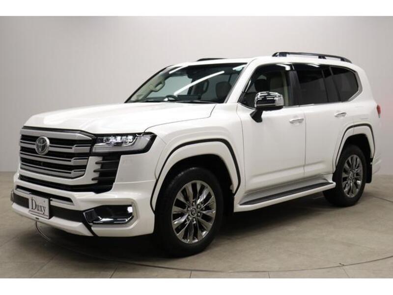 LAND CRUISER