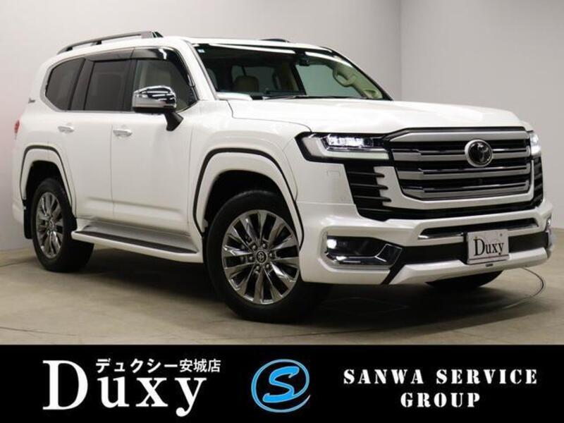 TOYOTA LAND CRUISER