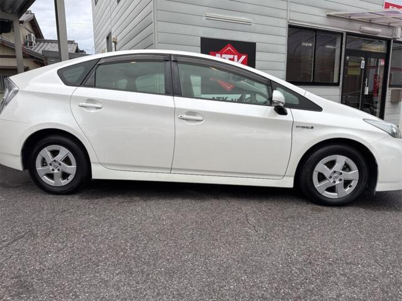 PRIUS