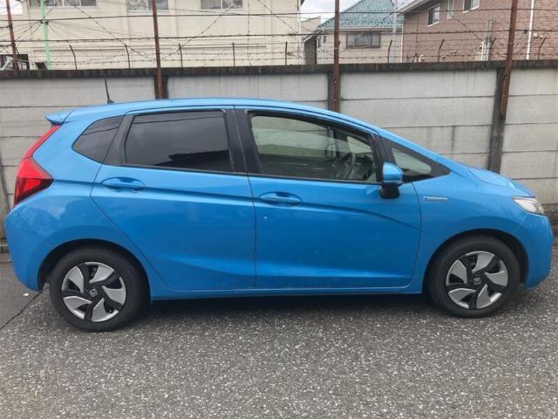 FIT HYBRID