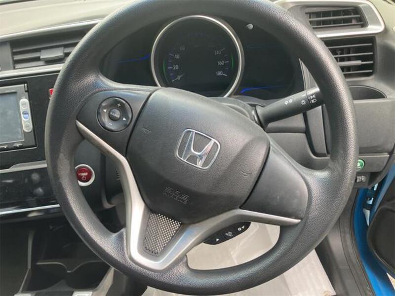 FIT HYBRID
