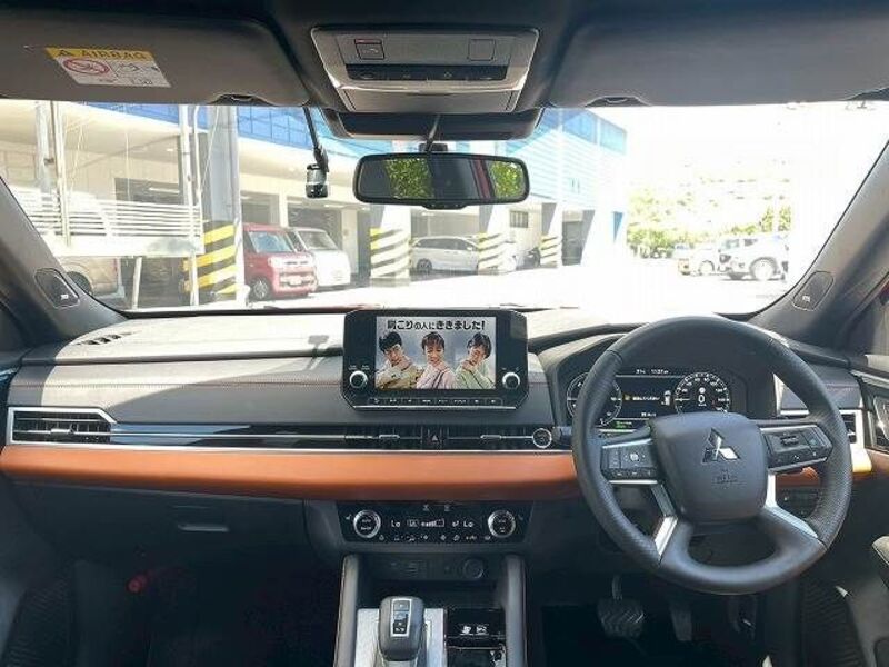 OUTLANDER PHEV