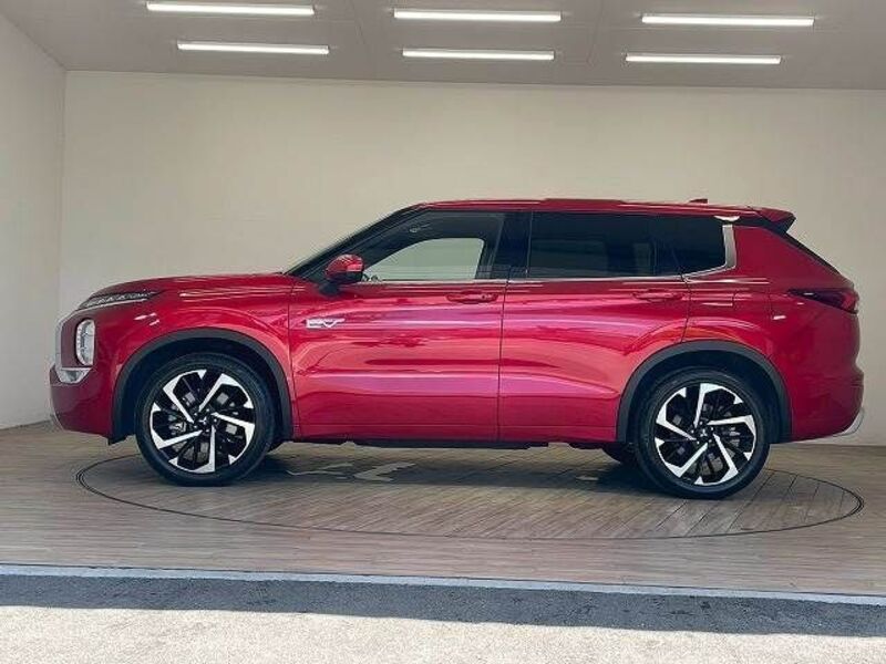 OUTLANDER PHEV