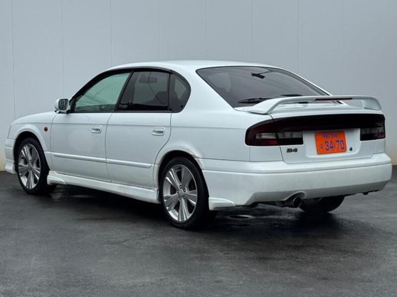 LEGACY B4