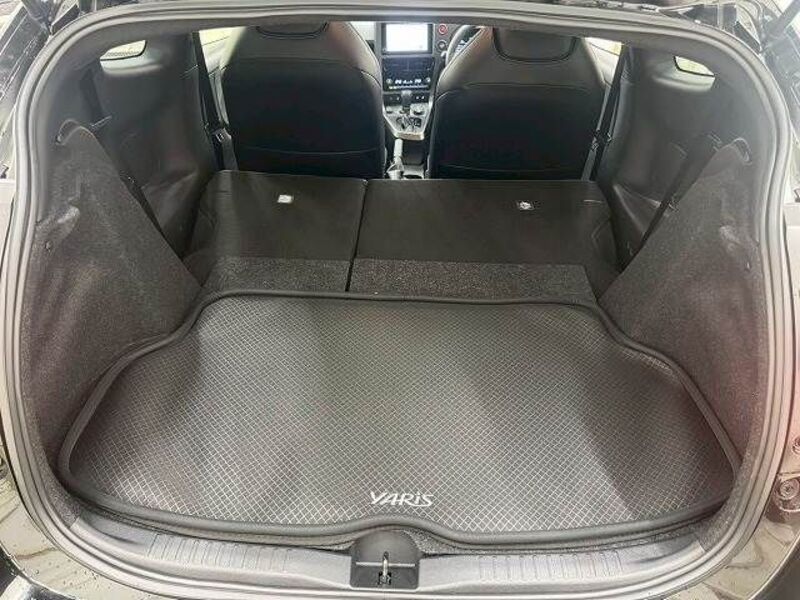 GR YARIS