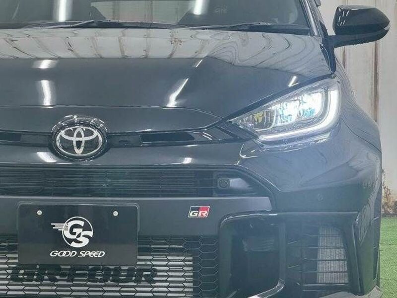 GR YARIS