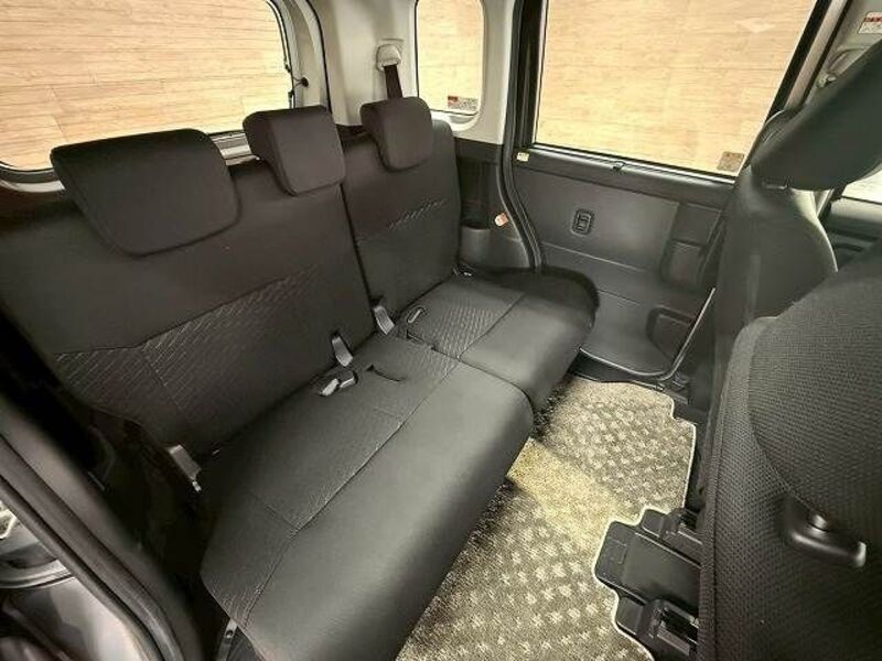 ROOMY