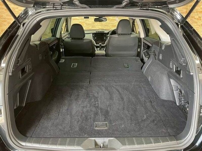 LEGACY OUTBACK