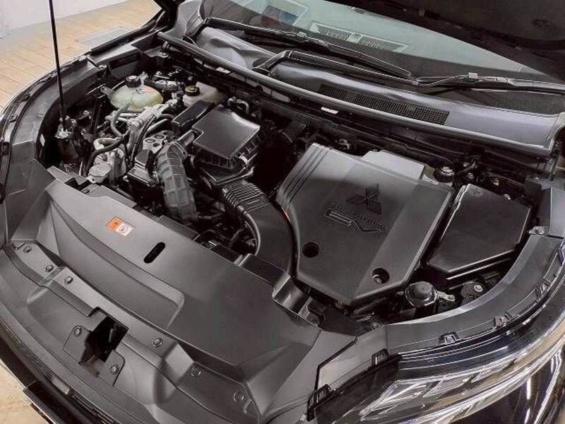 OUTLANDER PHEV