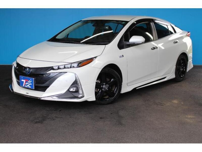 PRIUS PHV