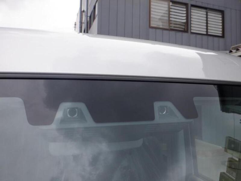 CLIPPER VAN