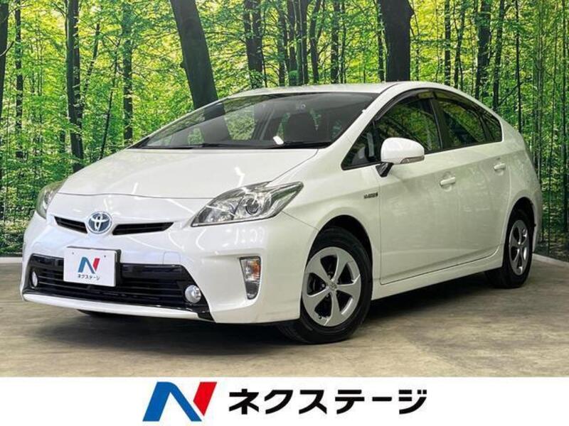 TOYOTA PRIUS