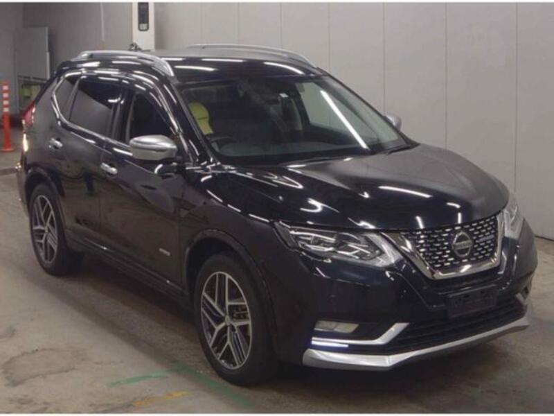 X-TRAIL