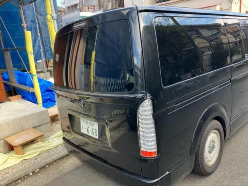 HIACE VAN