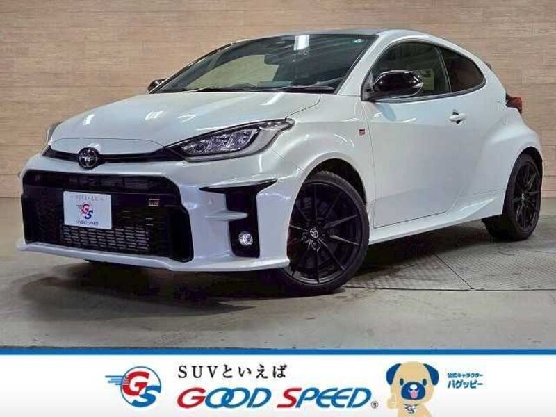GR YARIS-0