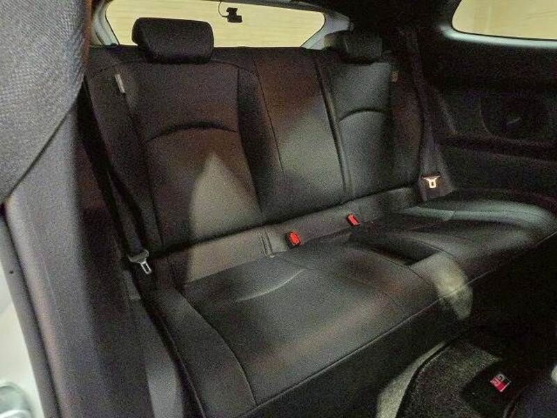 GR YARIS