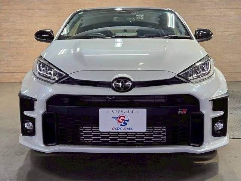 GR YARIS