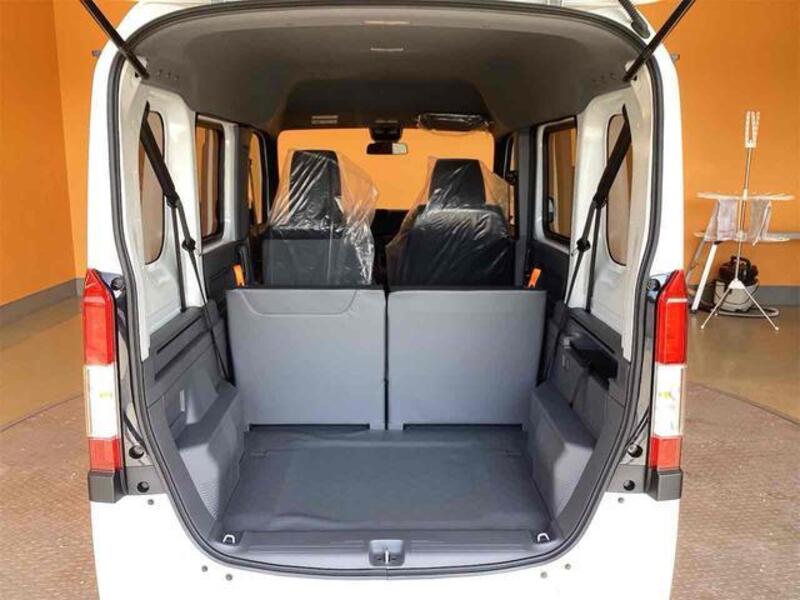 N-VAN